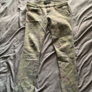 Camo pants